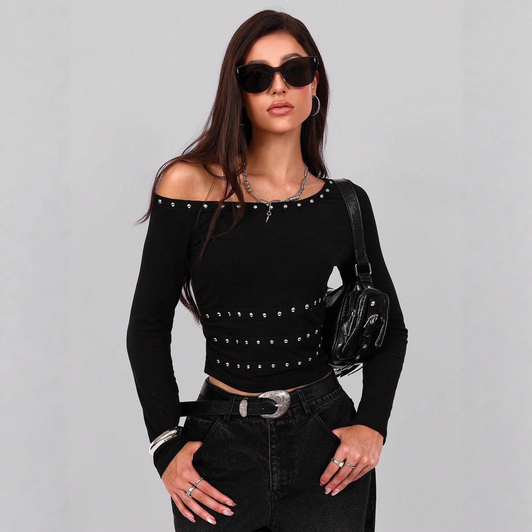 Oblique Shoulder Collar Metal Ribbon Nail Decoration Slim-fit T-shirt